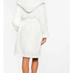 d 693579 mlu84000439629 042025 f.jpg