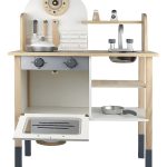 d 826385 mlu73593078340 122023 f.jpg