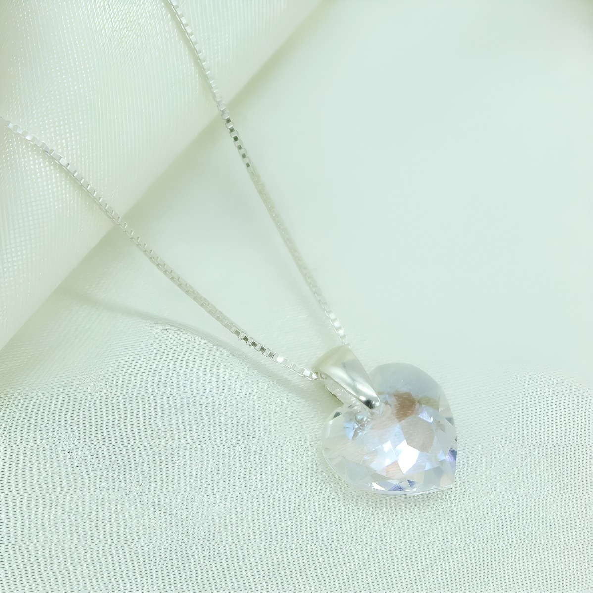 d 886598 mlu75789211876 042024 f.jpg d 886598 mlu75789211876 042024 f.jpg