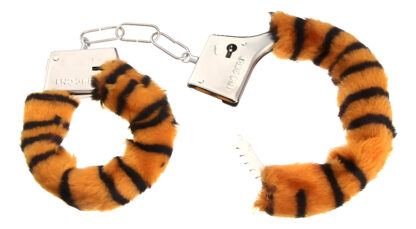 d 702626 mlu93208280335 092025 f.jpg